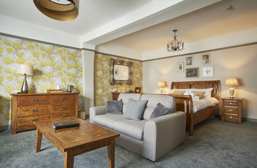 Luxury Suite - The Angel Hotel, Pershore